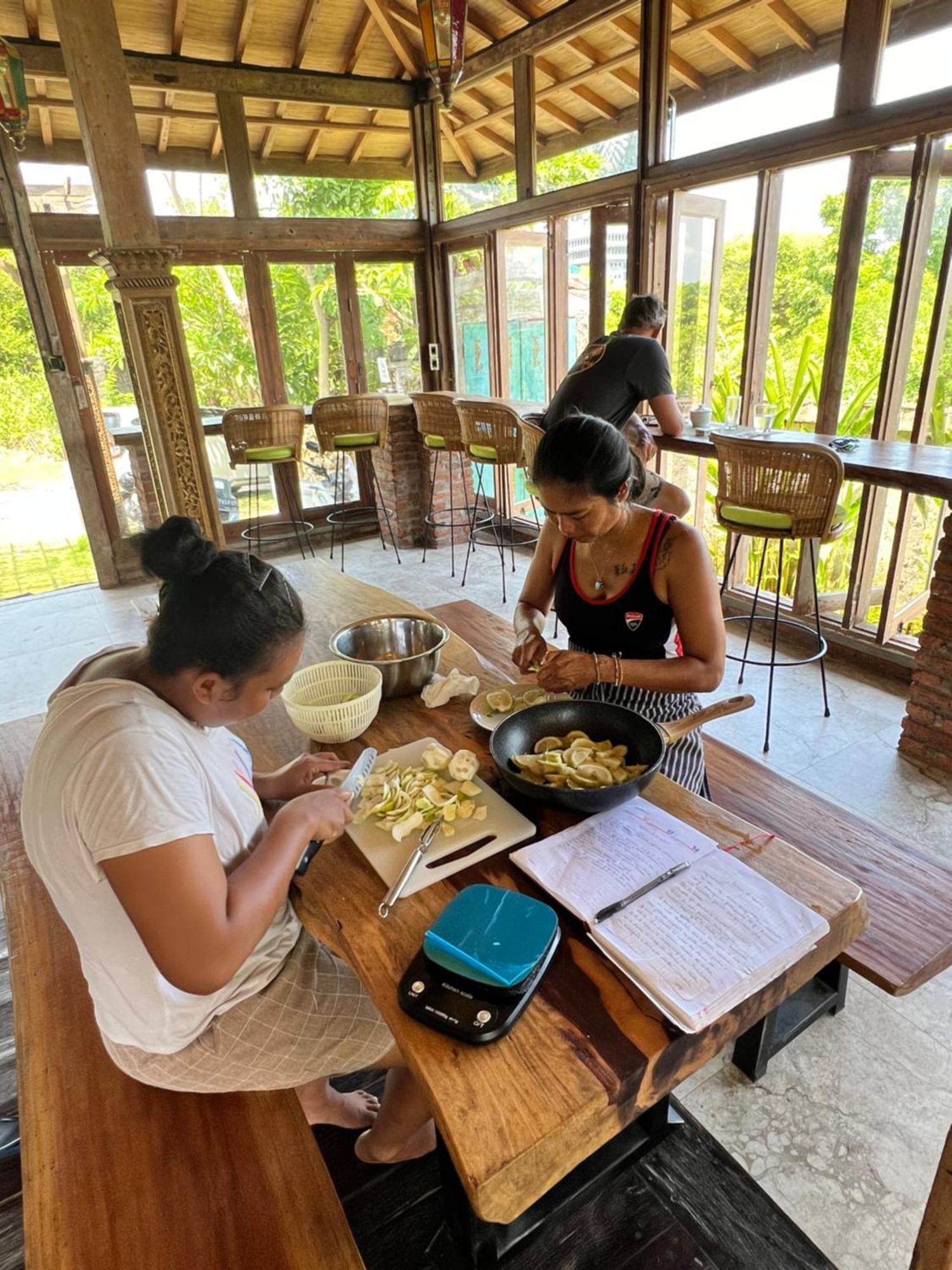 Ungasan Pinokkio B&B Restaurant מראה חיצוני תמונה