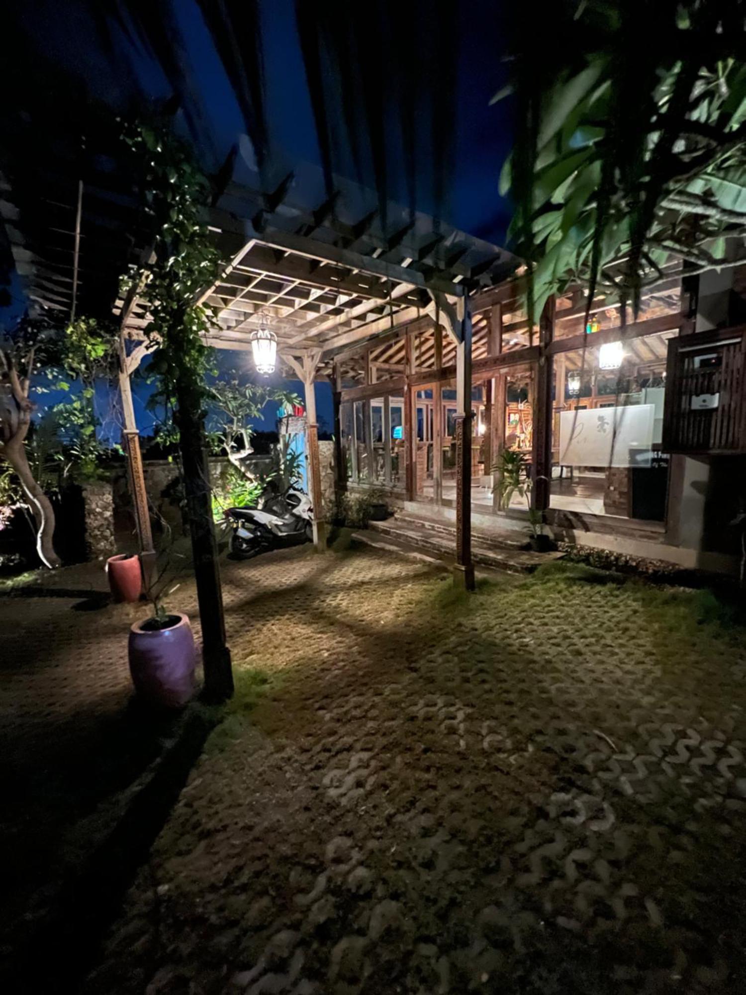 Ungasan Pinokkio B&B Restaurant מראה חיצוני תמונה